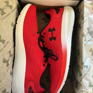 New in box Under Armour sneakers size  10 1/2